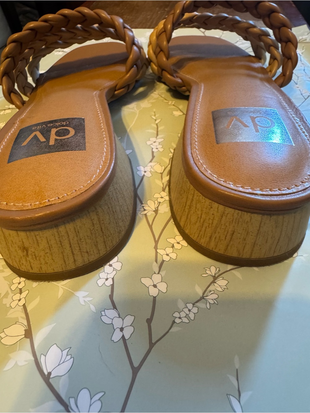 Dolce Vita Tan, Cream & Light Brown Braided Slide Heels Size 7 Medium. ๐ฅ๐๐บโญ๏ธ - Picture 4 of 13